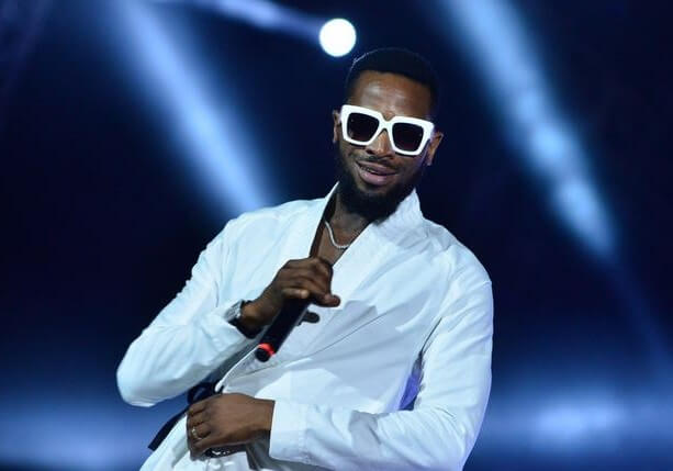 D banj in show