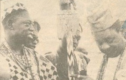 MKO Abiola being installed as Aare Ona Kankanfo in 1988