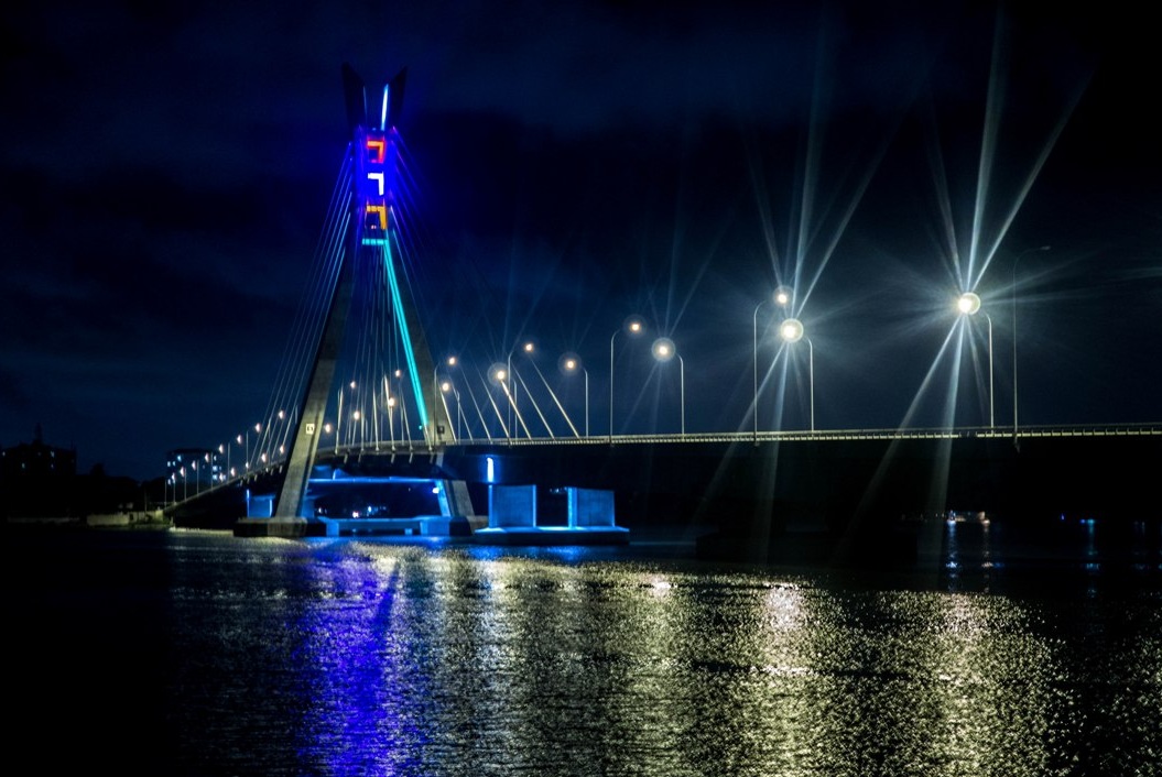 night view of Ikoyi bridge linking Lekki