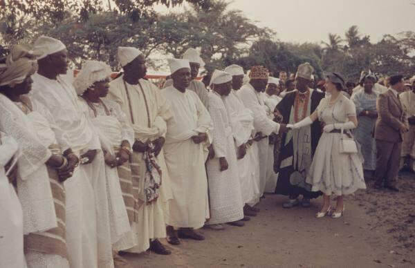 Idejo chiefs introduced by Oba Adeniji Adele II to Queen Elizabeth II 