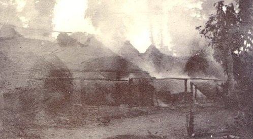 Arochukwu burning in this 1901 photo